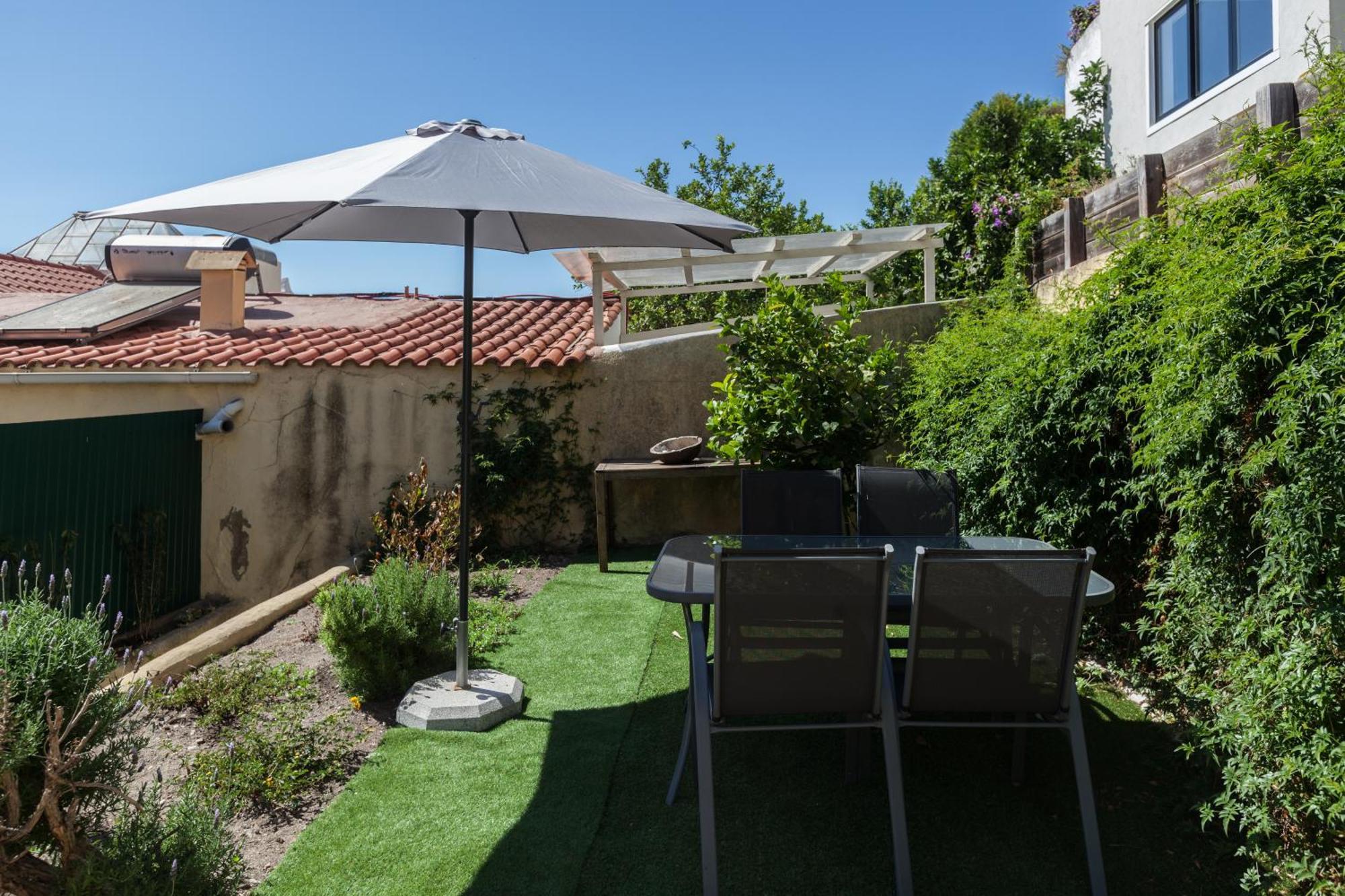 Flh Castle Duplex With Terrace Apartment Lisbon Bagian luar foto