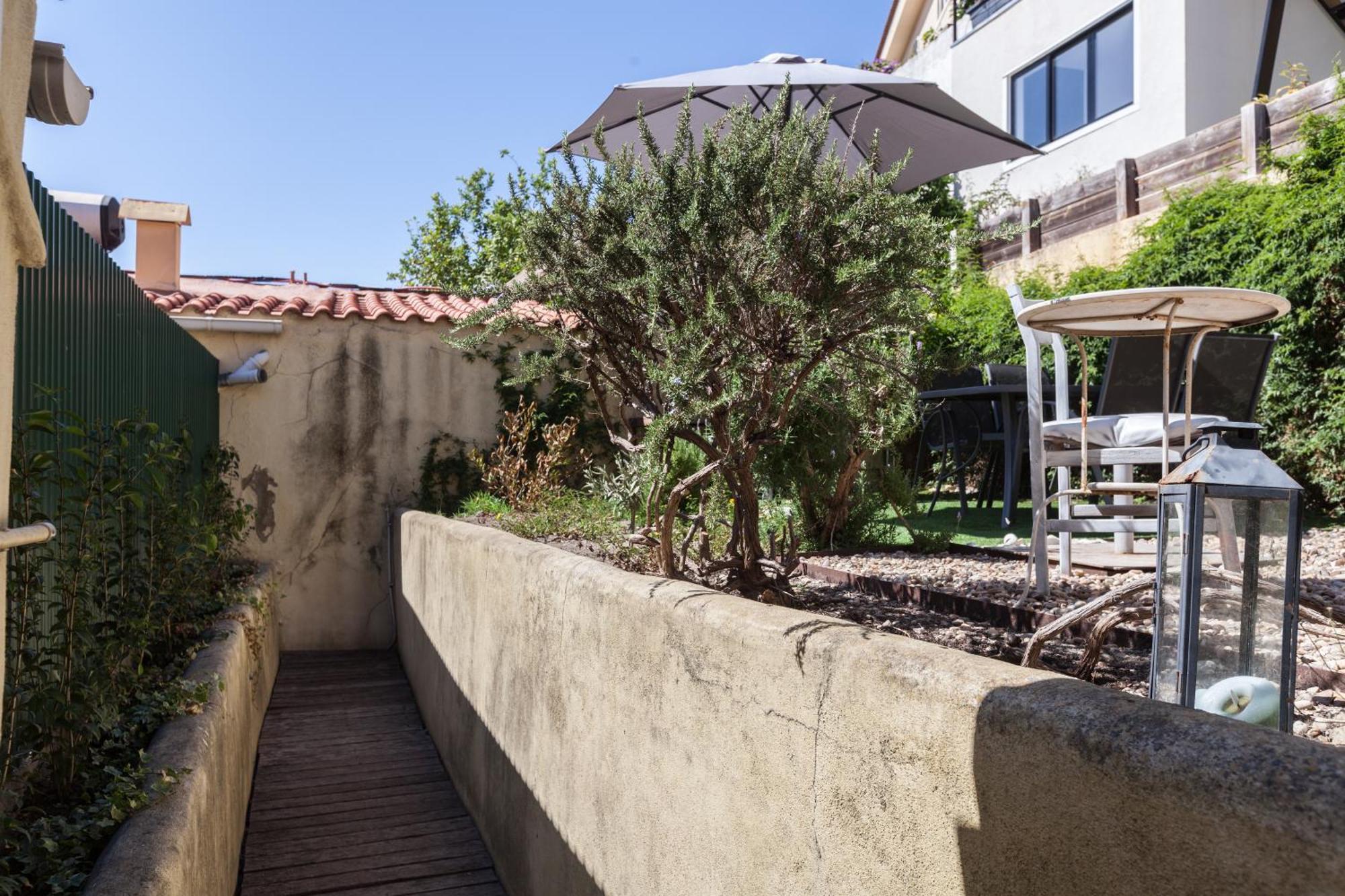 Flh Castle Duplex With Terrace Apartment Lisbon Bagian luar foto