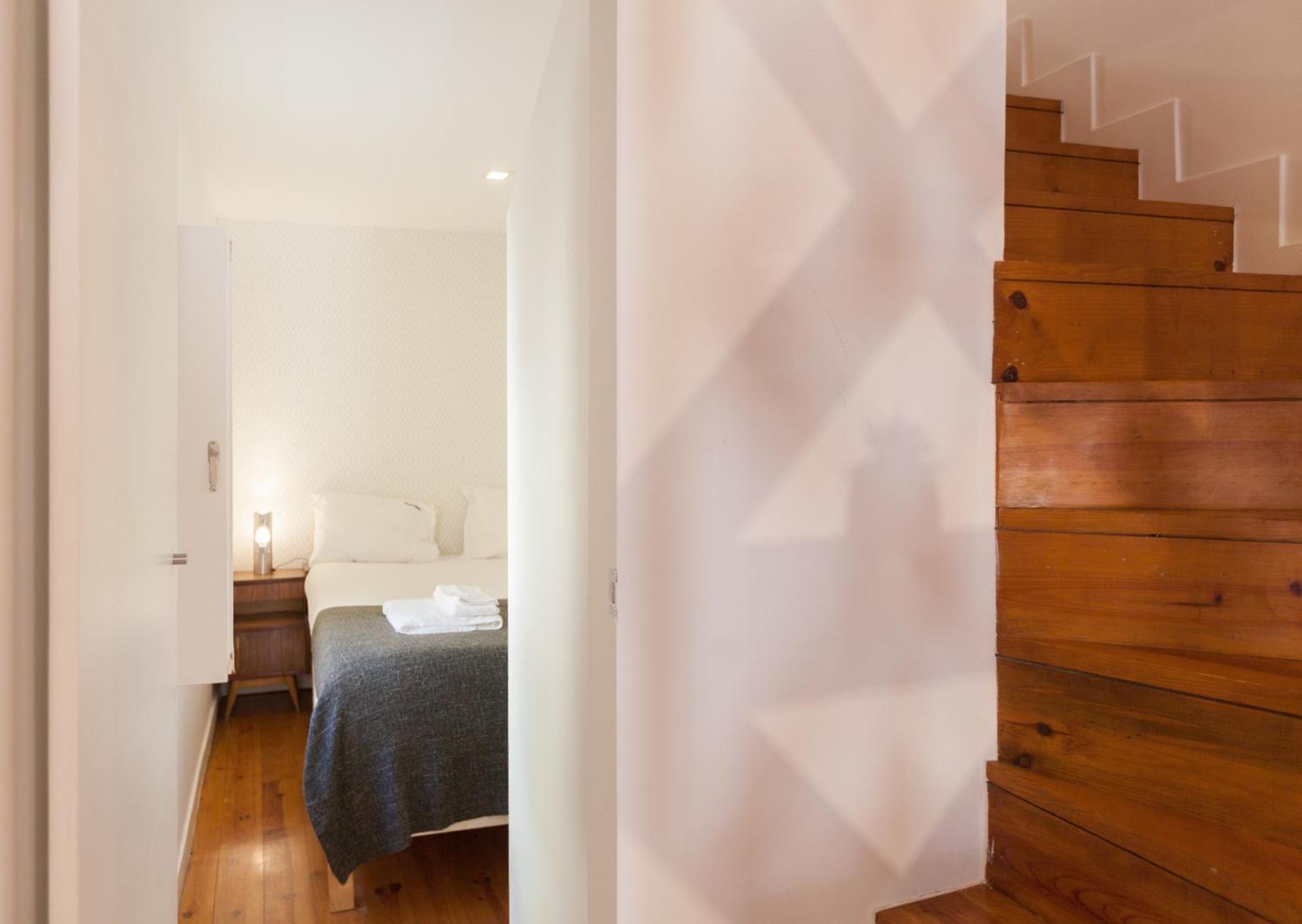 Flh Castle Duplex With Terrace Apartment Lisbon Bagian luar foto