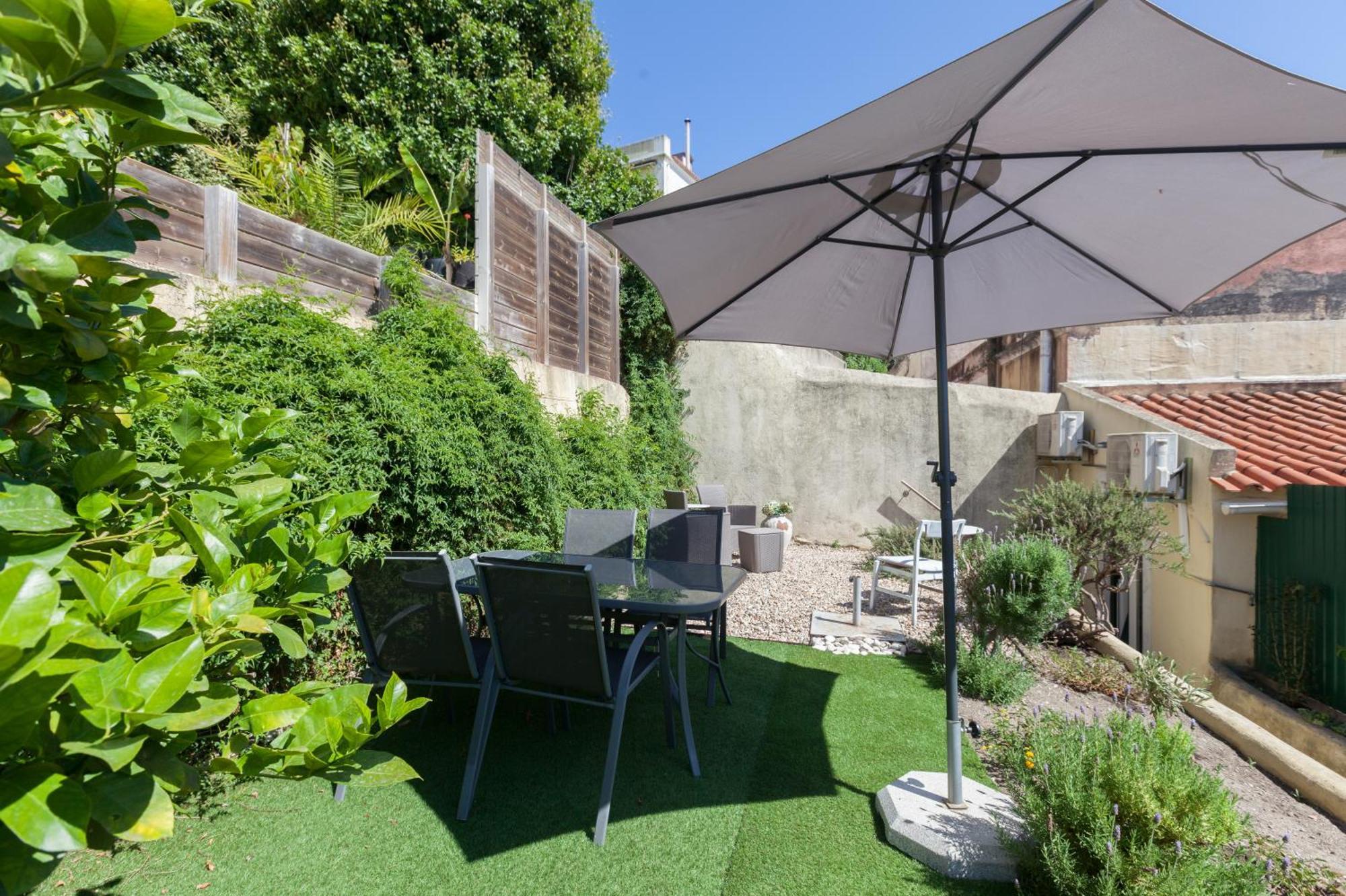 Flh Castle Duplex With Terrace Apartment Lisbon Bagian luar foto